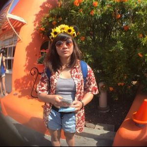 Meet your Posher, Ia gayle